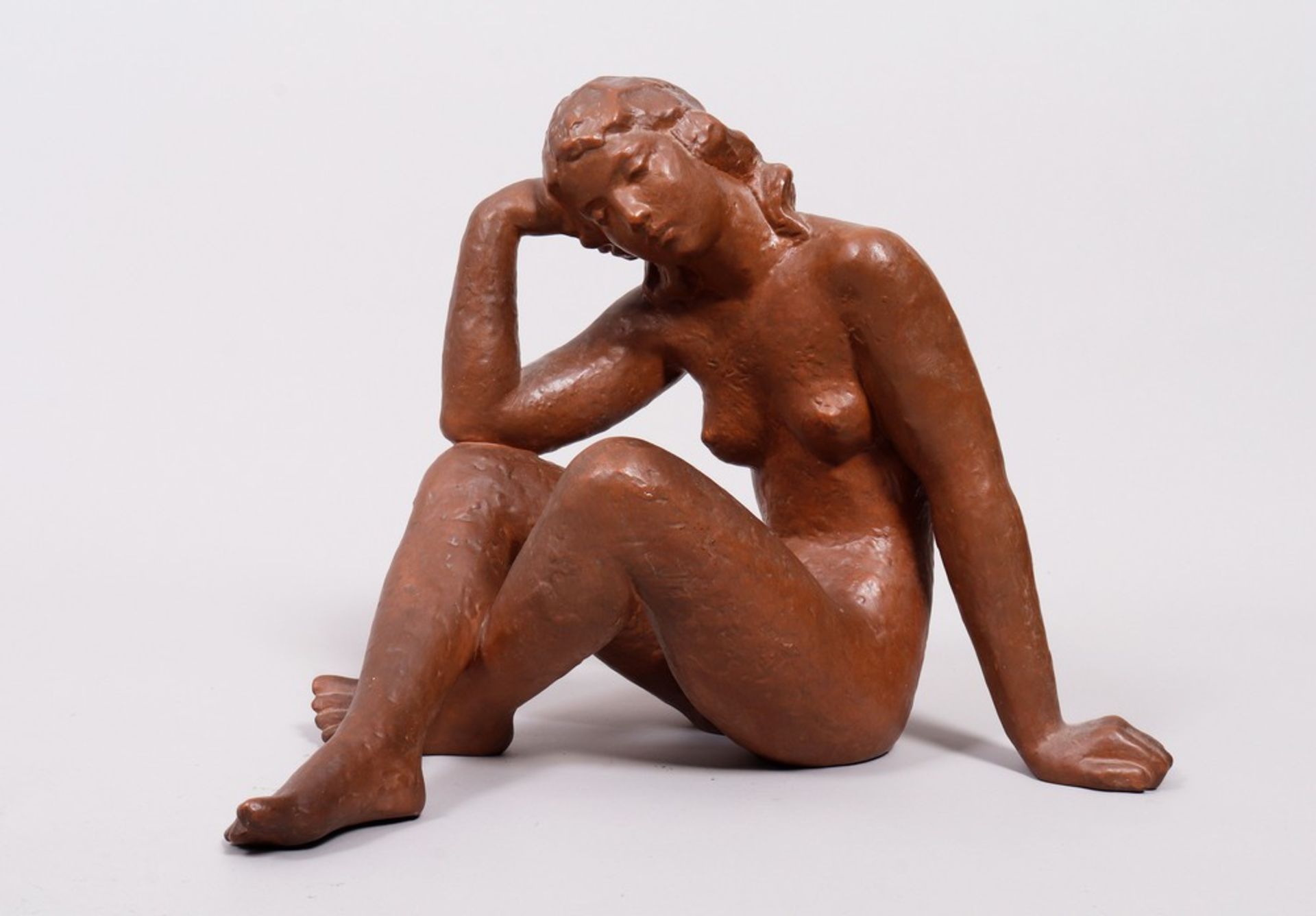 Seated female nude, design Dorothea Danksin-Schievelbein for Karlsruhe Majolika, mid-20th C.