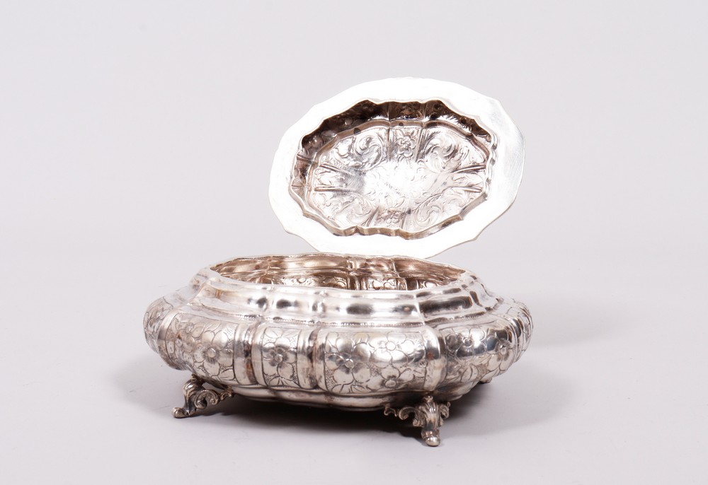 Lidded box, 800 silver, Milano, Italy, 1934-44 - Image 4 of 5