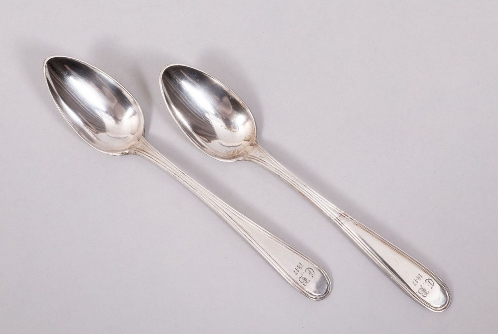 Paar Dessertlöffel, Silber, u.a. Nicolaus Fromm, Hamburg, um 1800/1. Hälfte 19.Jh. 