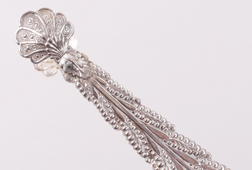 Biedermeier sugar tongs, silver, probably German, c. 1830 - Image 2 of 2