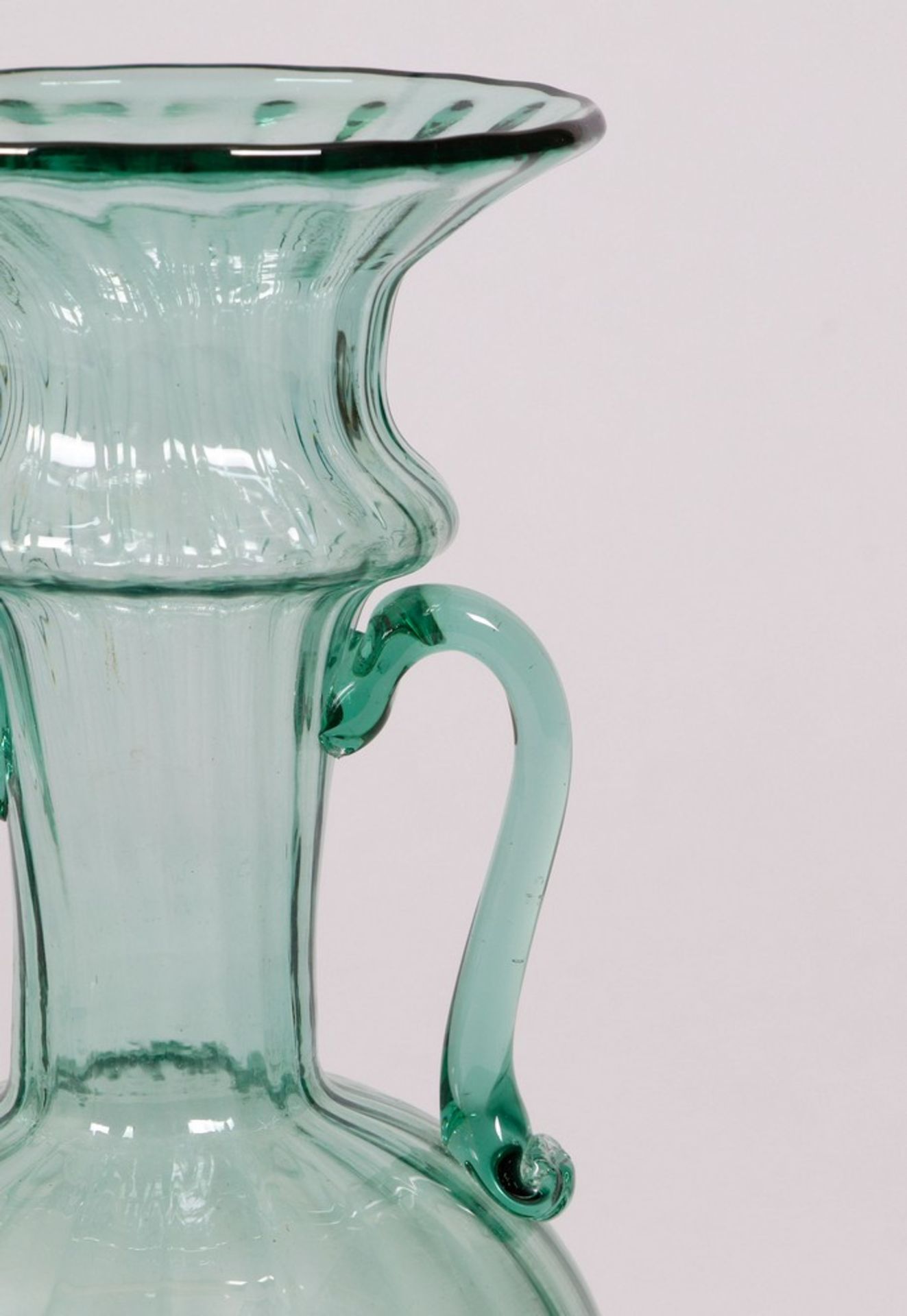 Mixed lot of glass jug and vase, 2 pieces, probably Krumau, 20th C. - Image 7 of 8