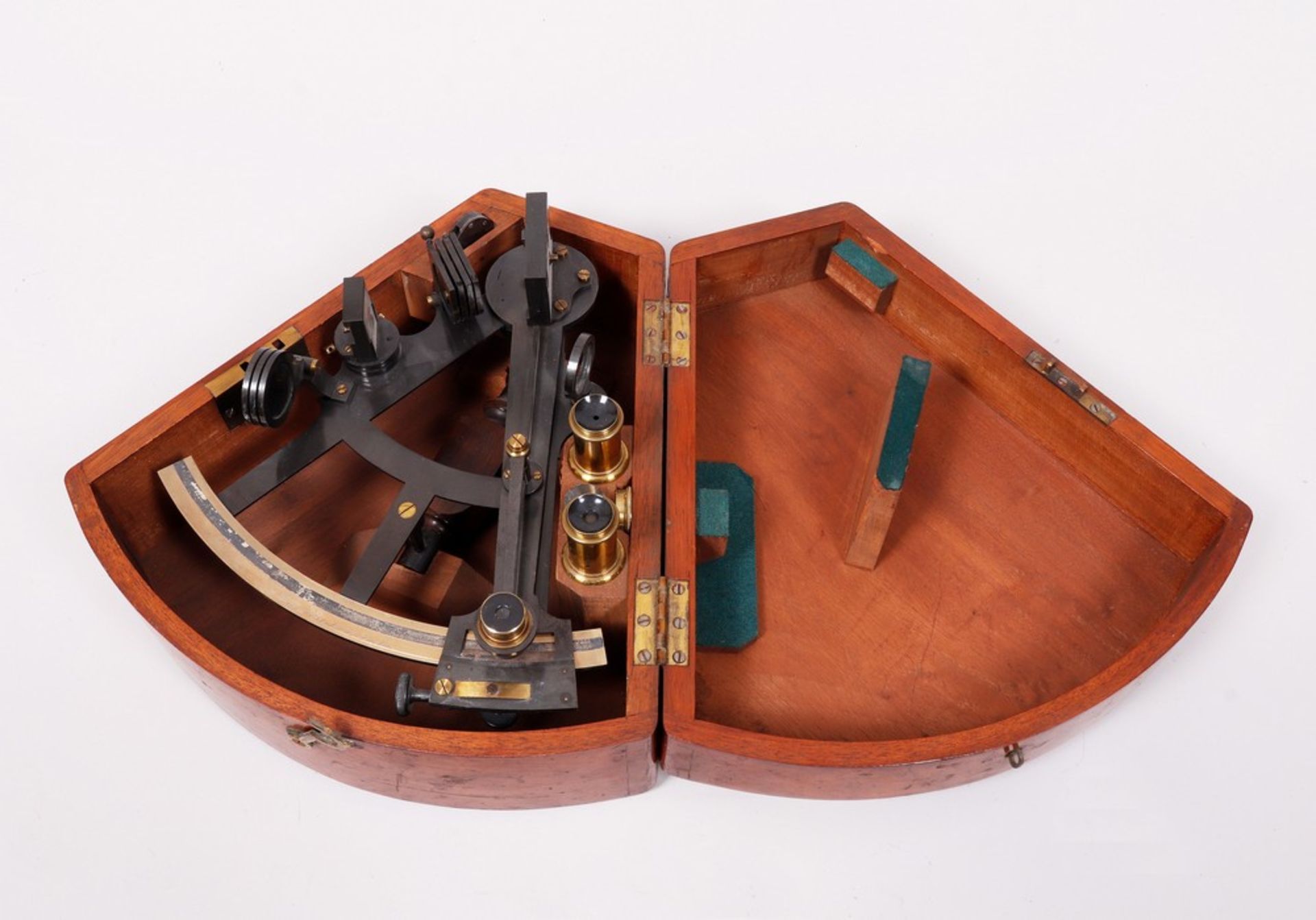 Sextant in transport box, Hawes & Sons, London, 19th C. - Image 4 of 4