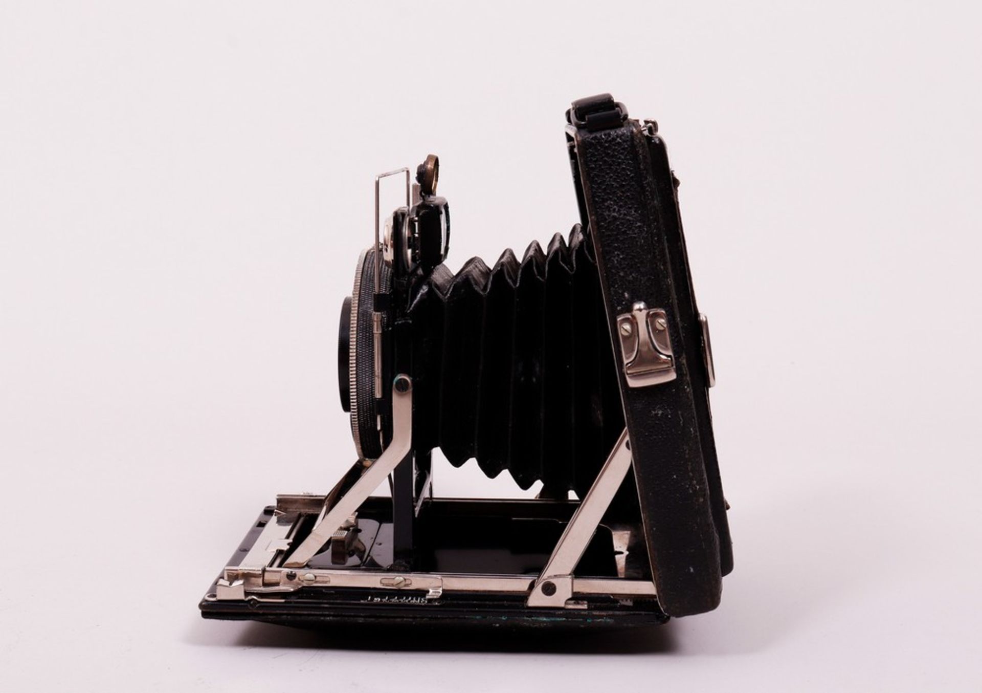 Small plate camera in case, K.W. Camera workshop Guthe & Thorsch, Dresden, c. 1930 - Image 3 of 7
