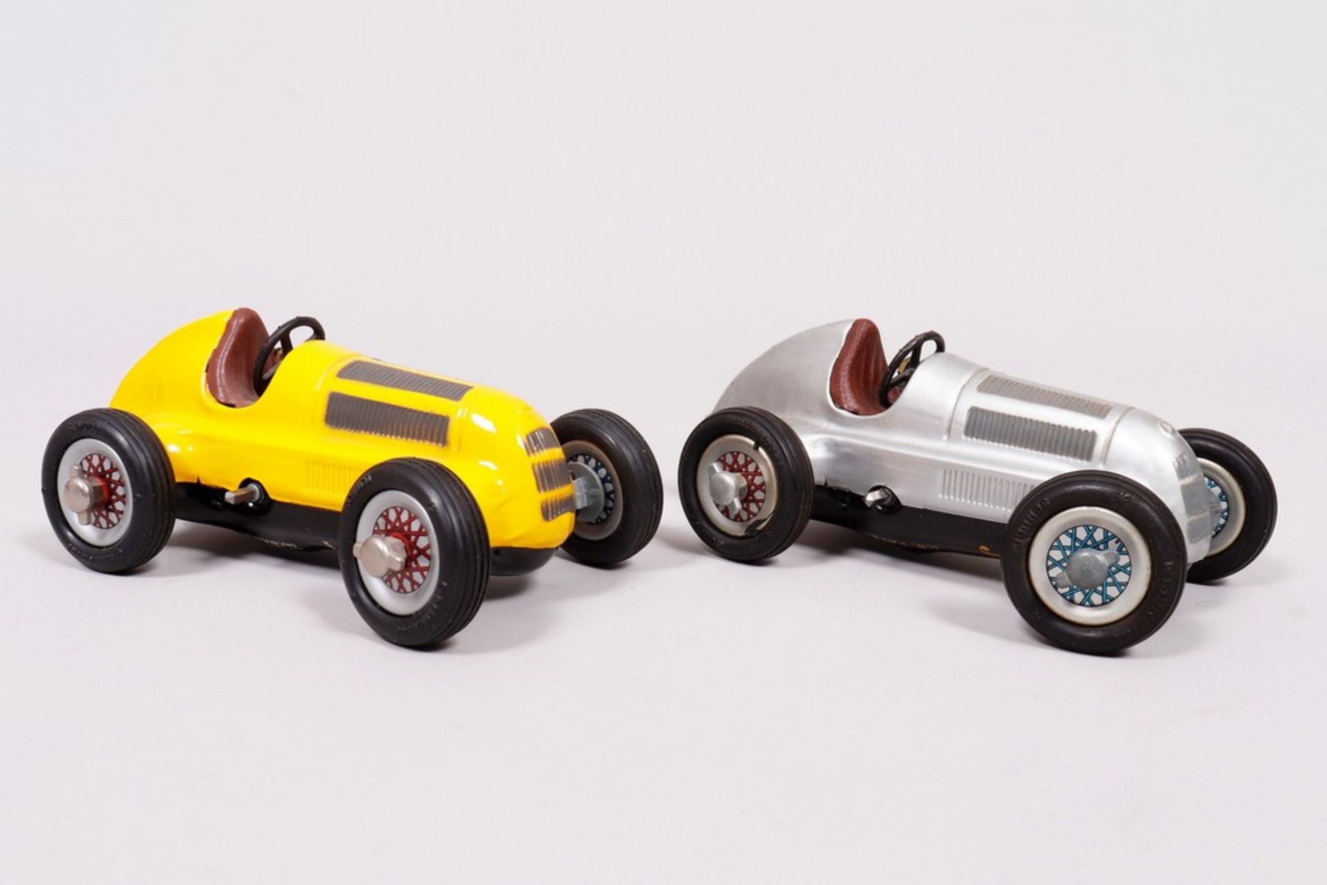 2 model cars, Schuco, 2nd half 20th C.