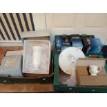 A large selection of boxed Aynsley china (16 pieces) plus some modern chintz ware pottery, a set