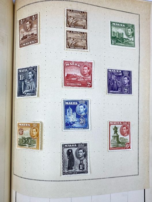 Stamps. World, some 100s in 2 albums, mainly juvenile type but does include useful KG6 mint to mid - Bild 2 aus 4