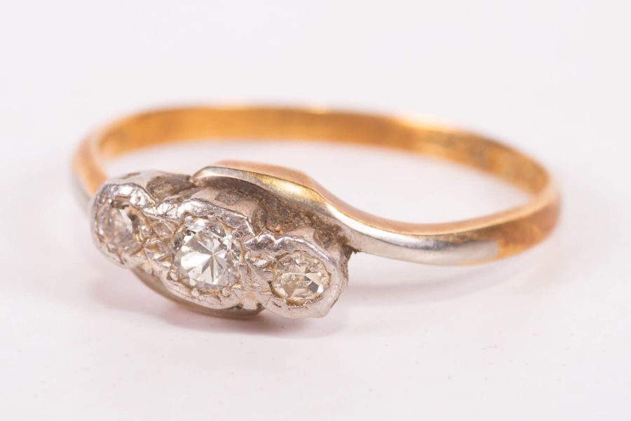 An early 20th century diamond trilogy ring, in yellow metal stamped 18ct Plat. Gross weight - Image 3 of 3