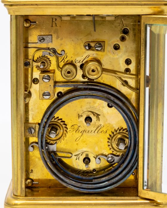 A French Grand sonnerie carriage clock with carrying case and with repeat and alarm. Two-train - Bild 4 aus 6