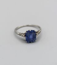 A sapphire and diamond Art Deco style ring, approximate weight 2.5gm, size L 1/2