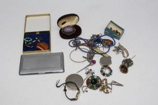 A good mixed lot of costume and paste set jewellery