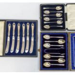 A set of six George V Apostle end silver teaspoons, hallmarked by Larder & Burgess, Sheffield, 1911,