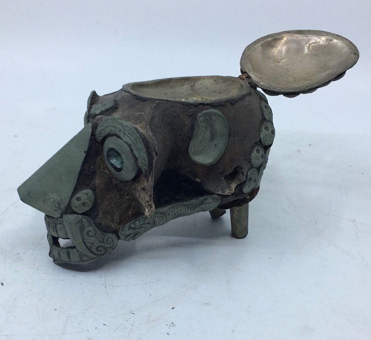 A 20th century Sino-Tibetan metal mounted monkey skull, hinged to skull top, length 14cm. - Image 4 of 7