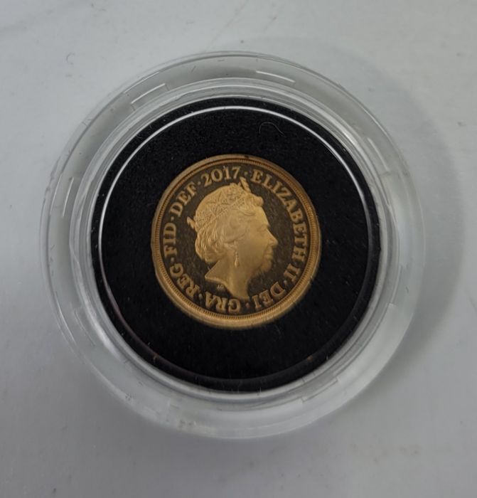 An Elizabeth II 2017 quarter-sovereign gold coin, obverse portrait Jody Clark, rev, St.George - Image 3 of 3