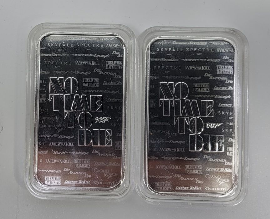 Two Royal Mint "007 No Time To Die" 1oz. silver bullion bars. (2) - Image 2 of 2