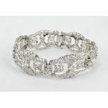 An impressive Art Deco diamond encrusted platinum link bracelet . Length 17.5cm