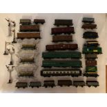 Railway ; Part of a significant fine collection- see all individual listing ; Loose OO gauge rolling