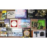 Collectables: A collection of assorted toys and collectables to include three various boxed radio