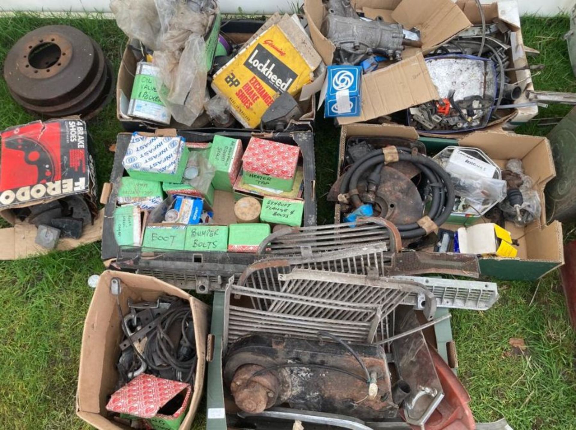 Six boxes of assorted vintage car parts - Image 2 of 3