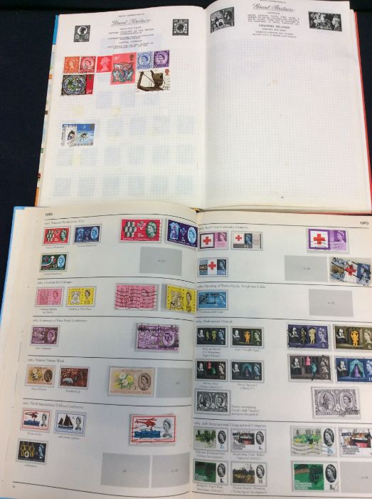 A Junior collection of stamps and accessories with a better group of more recent presentation - Image 5 of 7