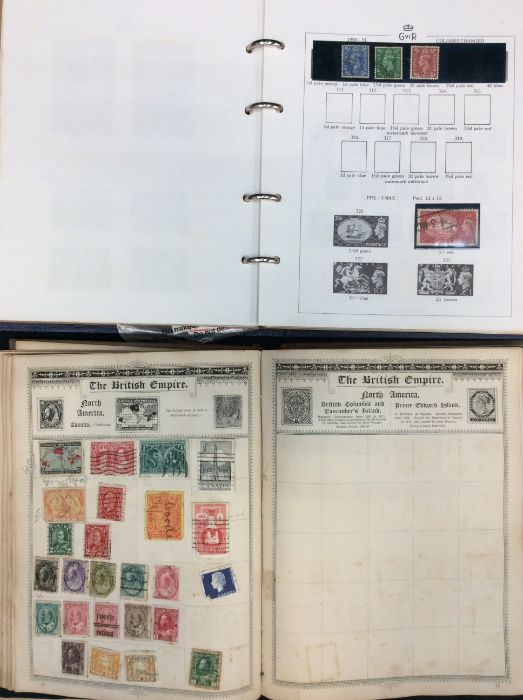 Carton containing a broad mix of albums  and loose stamps in packets, containing older sets and - Image 10 of 12