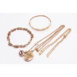 A collection of 9ct gold jewellery to include a chain, length approx 20'', fancy link bracelet,