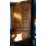 *Item to be collected from Friargate, Derby* A large George III oak floor standing corner