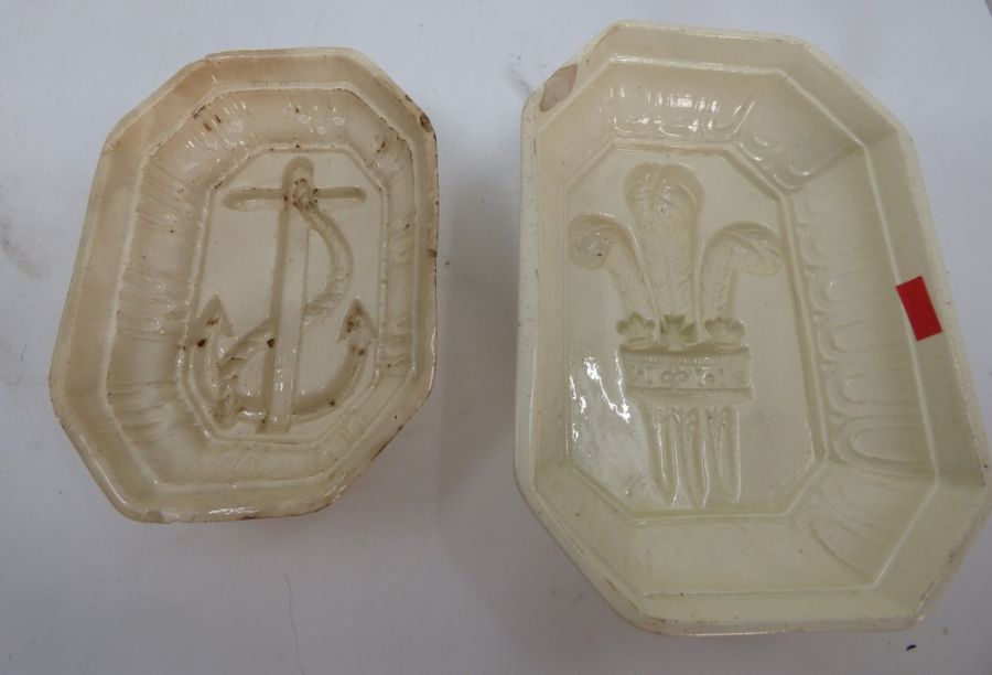 Two early nineteenth century creamware jelly moulds, c.1810-20. To include a St. Edward’s Crown - Image 4 of 6