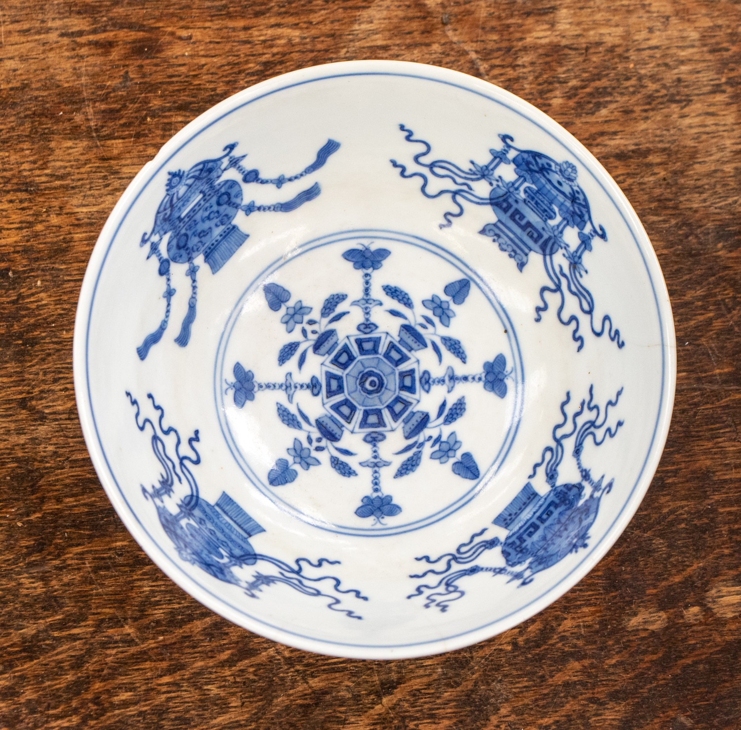 An Imperial porcelain famille rose pink ground medallion bowl, Daoguang (1821-1850) seal mark in - Image 7 of 12