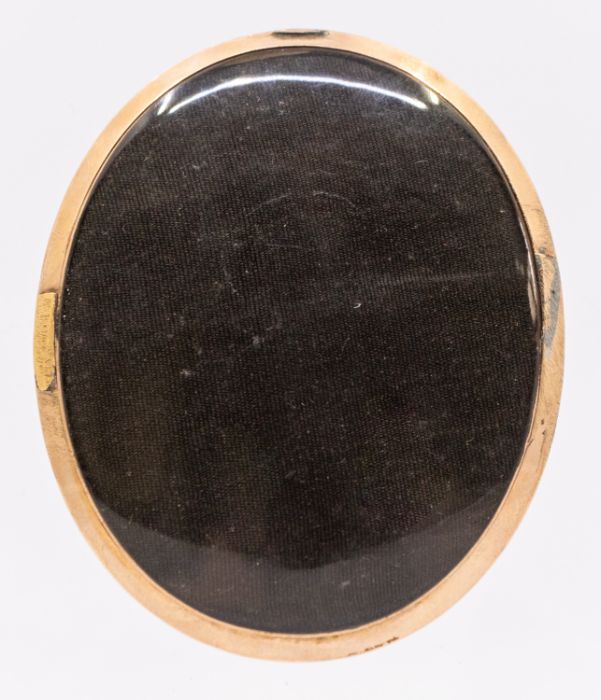 Early 19th Century School Portrait miniature of a Gentleman oval, 6cm long, gilt metal frame  This - Image 2 of 2