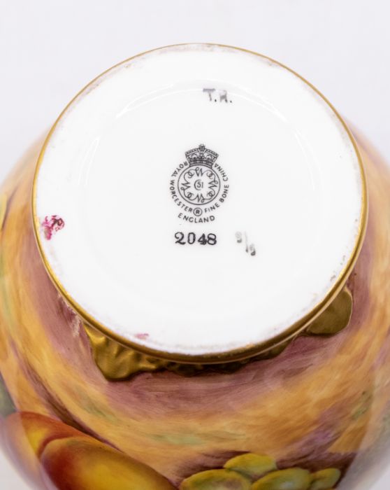 A 20th Century Royal Worcester pot pourri vase, with interior cover and large Crown shaped - Image 3 of 3