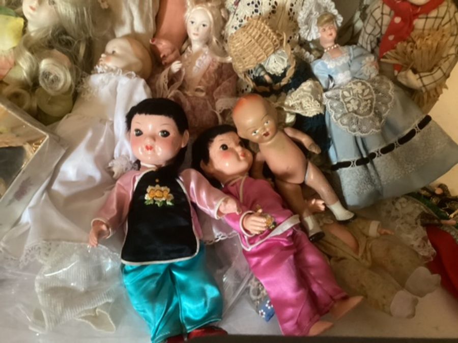 Large selection of cloth and composition dolls with Happy Chinese children’s pair and also a good - Image 3 of 4