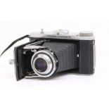 Kershaw: A cased Kershaw Curlew III Folding Camera, Serial No. 3/7634, 1950s, with Taylor-Hobson