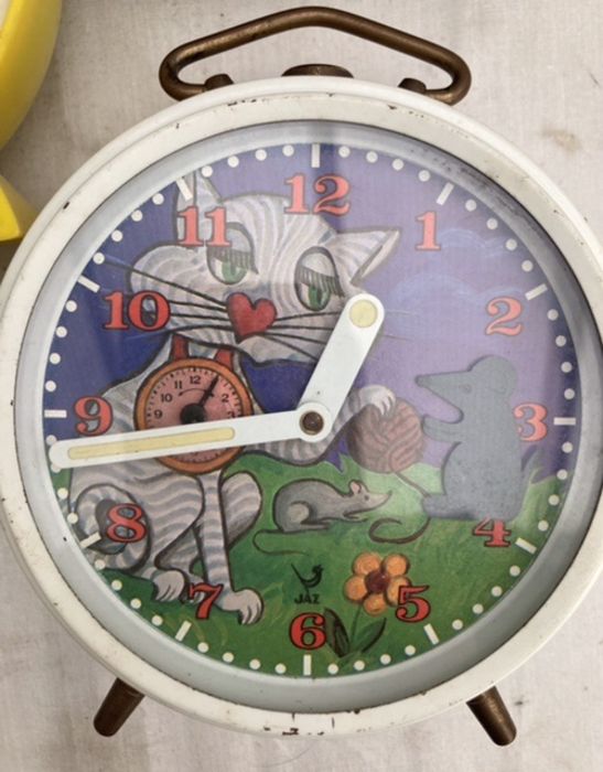 Alarm Clocks: A collection of five vintage animated alarm clocks to comprise: Diamond Shanghai - Image 6 of 7