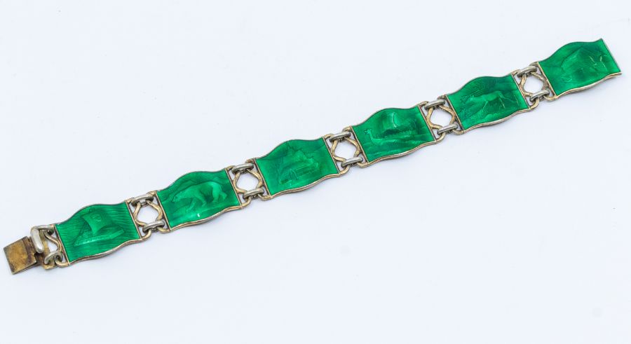 Einar Modahl- Oslo- a Modernist silver gilt and enamel Norwegian bracelet, comprising six green