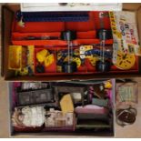 Collectables: A collection of assorted unboxed Meccano parts with manual, together with a