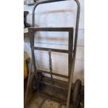 Gas Cylinder Trolley. THIS ITEM IS OFF SITE AND SHOULD BE COLLECTED FROM VENDOR’s ADDRESS WITHIN TWO