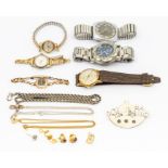 A collection of jewellery to include a gents 1970's  Accurist automatic wristwatch (glass cracked)