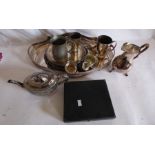 A plated oval gallery tray, various plated salvers, hot water jug and a set of fish knives and