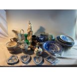 Assorted ceramics - Cavendish blue and white Tea pot, Spode Bowl, 6 decorative plates,small ginger