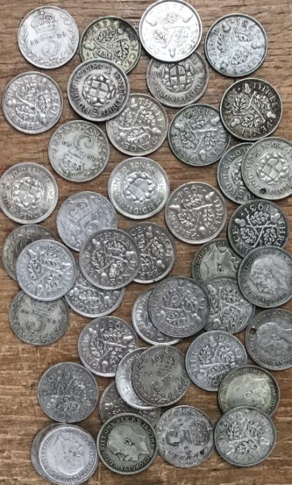 Collection of Pre 47 Silver including Half-Crowns, Florins, Shillings, Sixpence and Threepence. - Image 3 of 3