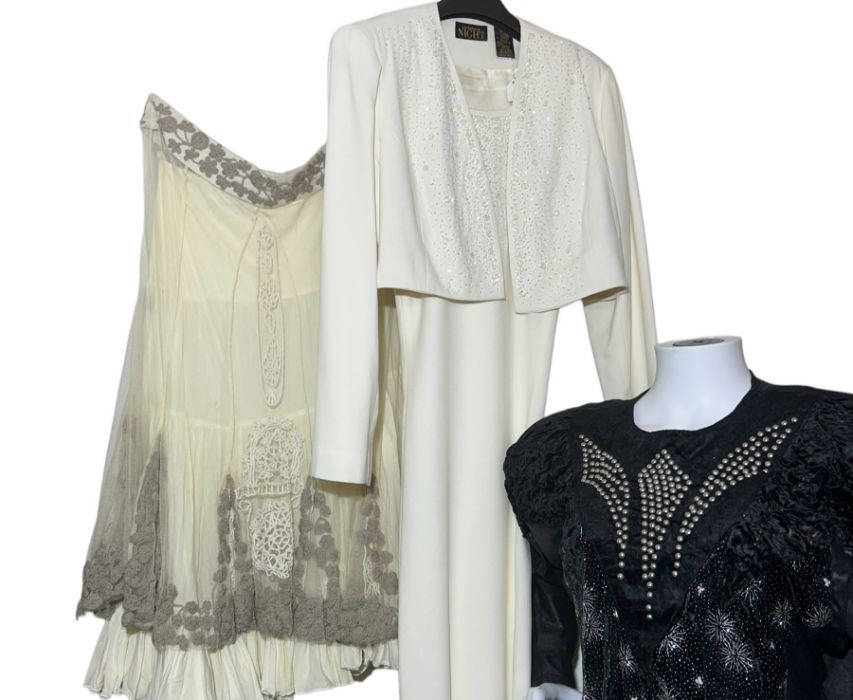 1980s /90s evening and formal wear to include an ivory dress suit in moss crepe by Liz Claiborne - Image 2 of 4