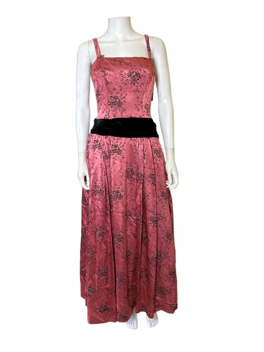 2 early Frank Usher evening gown c1940s. One in the Dior New Look style with tightly fitted, - Image 2 of 2