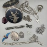 A selection of silver jewellery and other costume jewellery items. Comprising a Thai Niello work
