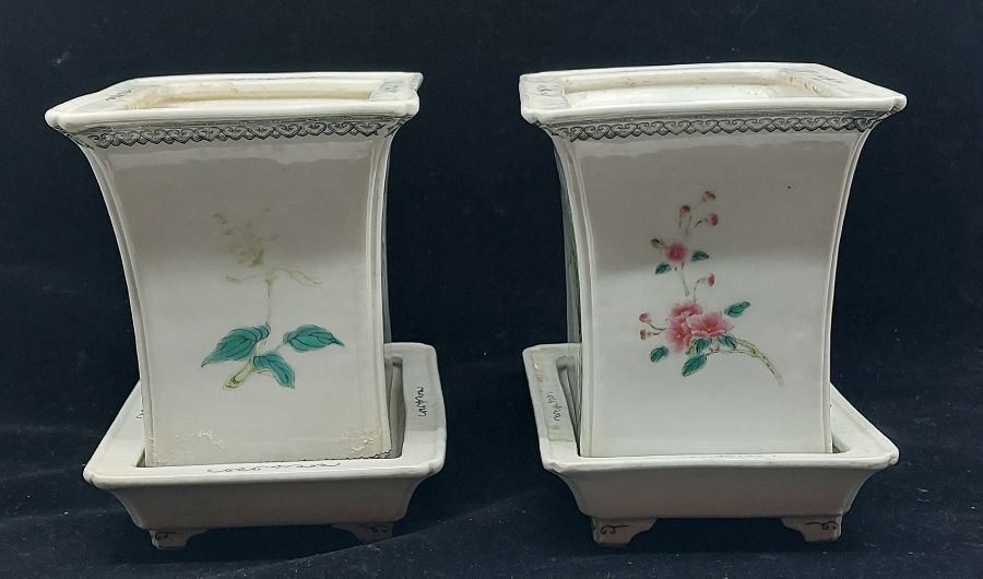 A pair of Chinese famille rose porcelain small table jardinière on stands , Republic period each - Image 2 of 7