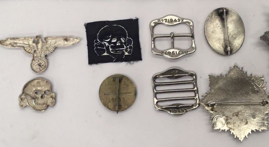 A selection of reproduction WW1/WW2 German awards and insignia. Of varying manufacturing quality, - Image 10 of 11