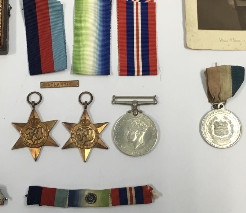 A selection of WW1 and WW2 medals, badges, photographs and other items. To include: a BWM and - Image 3 of 6