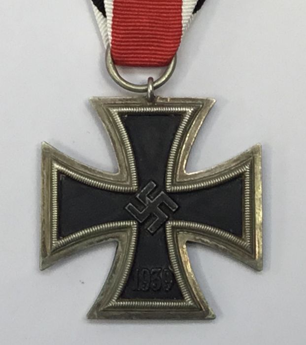 WW2 Iron Cross 2nd Class. Usual 3 part construction, with magnetic iron core and silvered rim. - Image 2 of 4