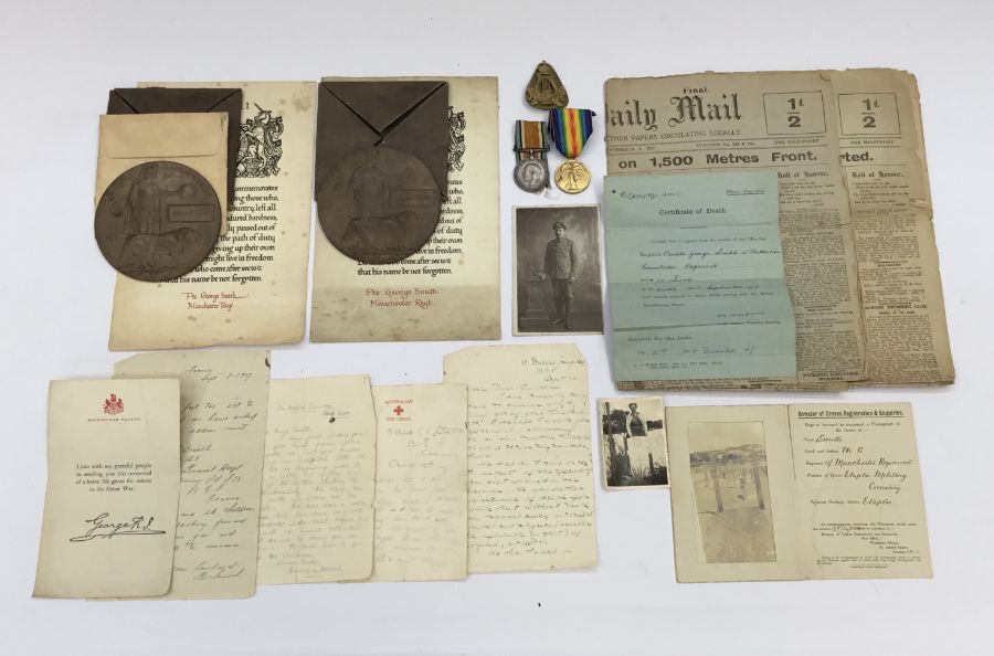 A scarce WW1 casualty pair, with a most unusual double issue death plaques and double issue