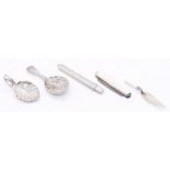 A collection of silver to include; a novelty leaf shaped silver caddy spoon, hallmarked Sheffield,