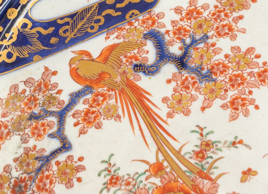A late 19th Century Japanese Imari large charger, circa 1890, painted with exotic bird in branch - Image 4 of 8